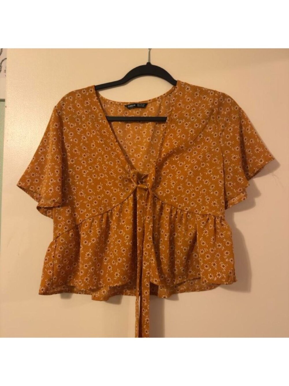 SHEIN floral tie front blouse #floral #boho